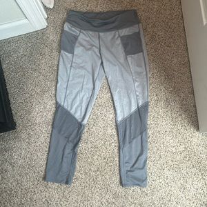 DANSKIN workout leggings